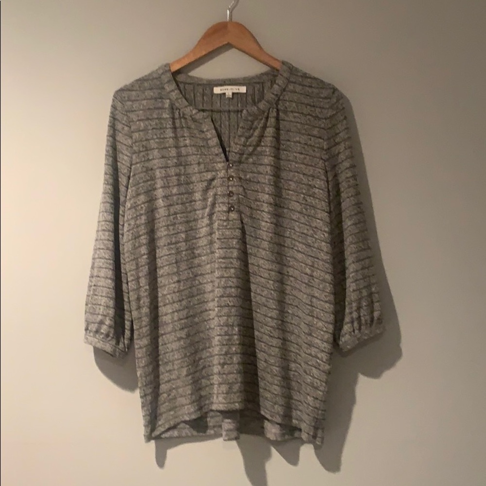 ROSE + OLIVE 3 quarter sleeve